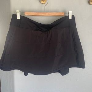 Lulu Lemon skirt size 10